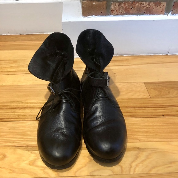 Men’s Oak Boots - Picture 4 of 5